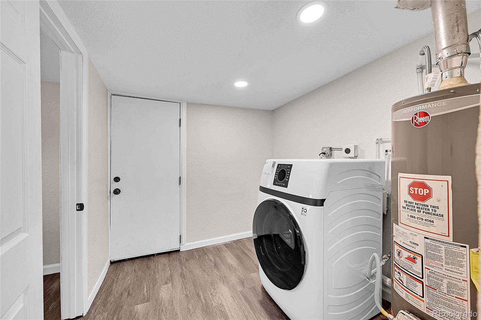 MLS Image #17 for 3984 n cook street,denver, Colorado