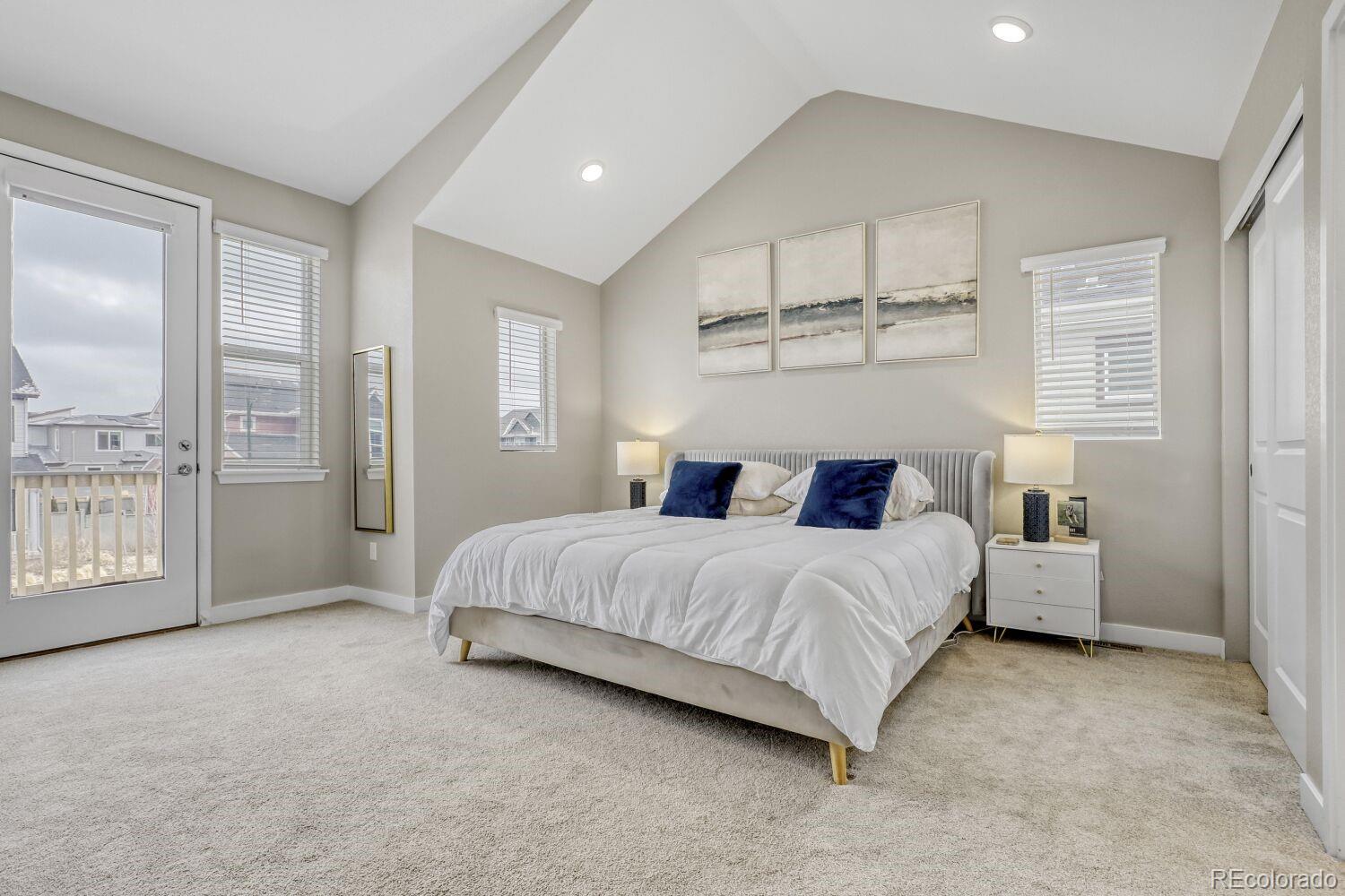 MLS Image #14 for 6329 n galena way,denver, Colorado