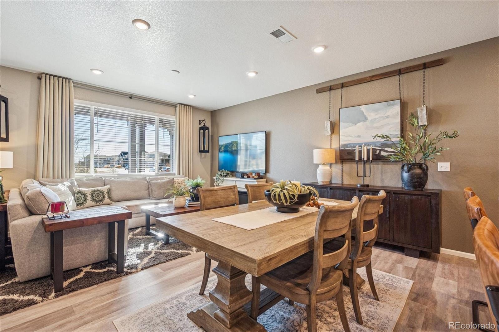 MLS Image #11 for 21121 e 60th avenue,aurora, Colorado
