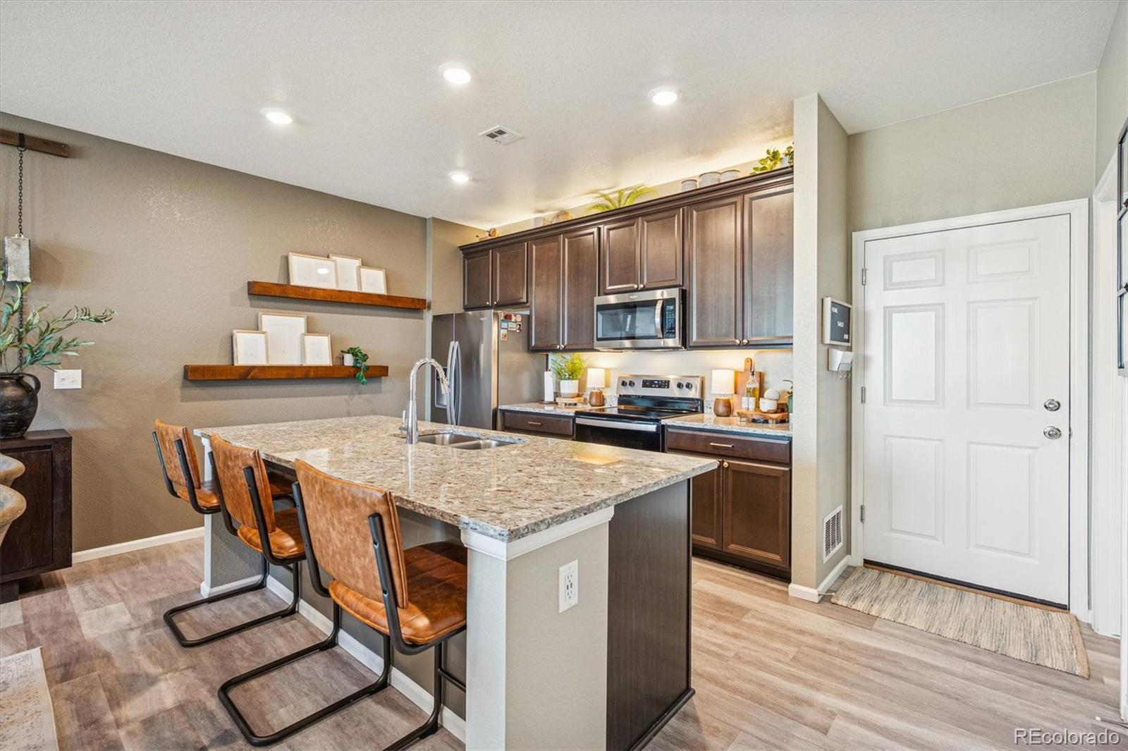 MLS Image #12 for 21121 e 60th avenue,aurora, Colorado