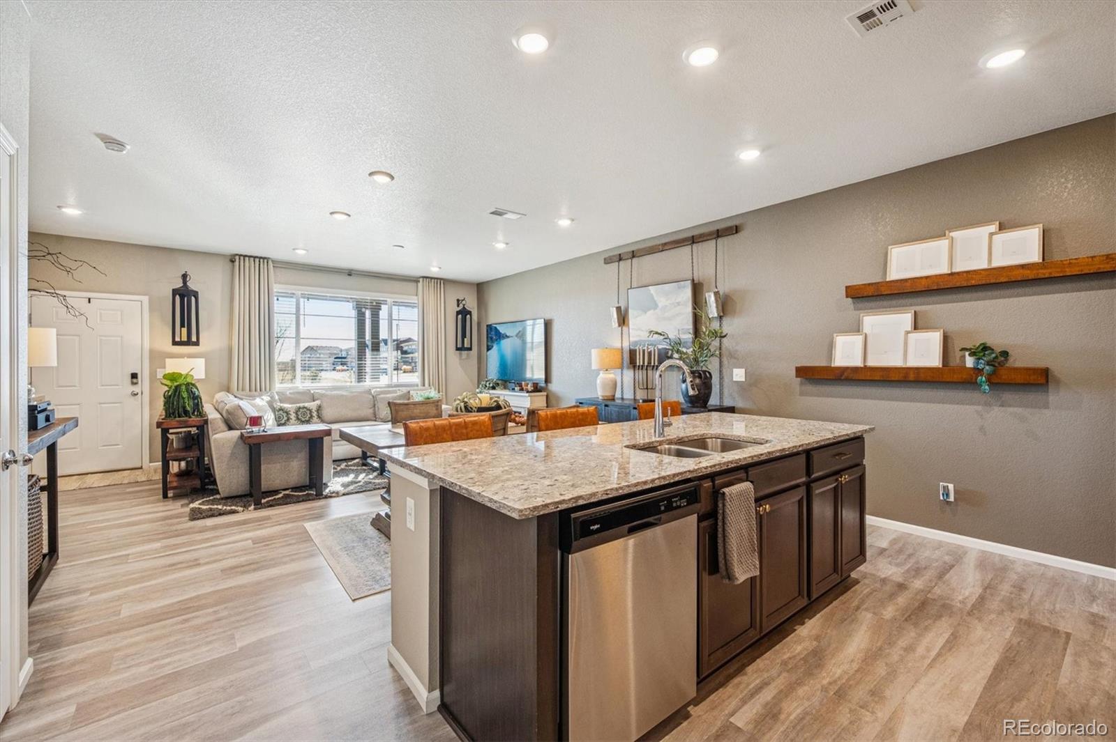 MLS Image #14 for 21121 e 60th avenue,aurora, Colorado