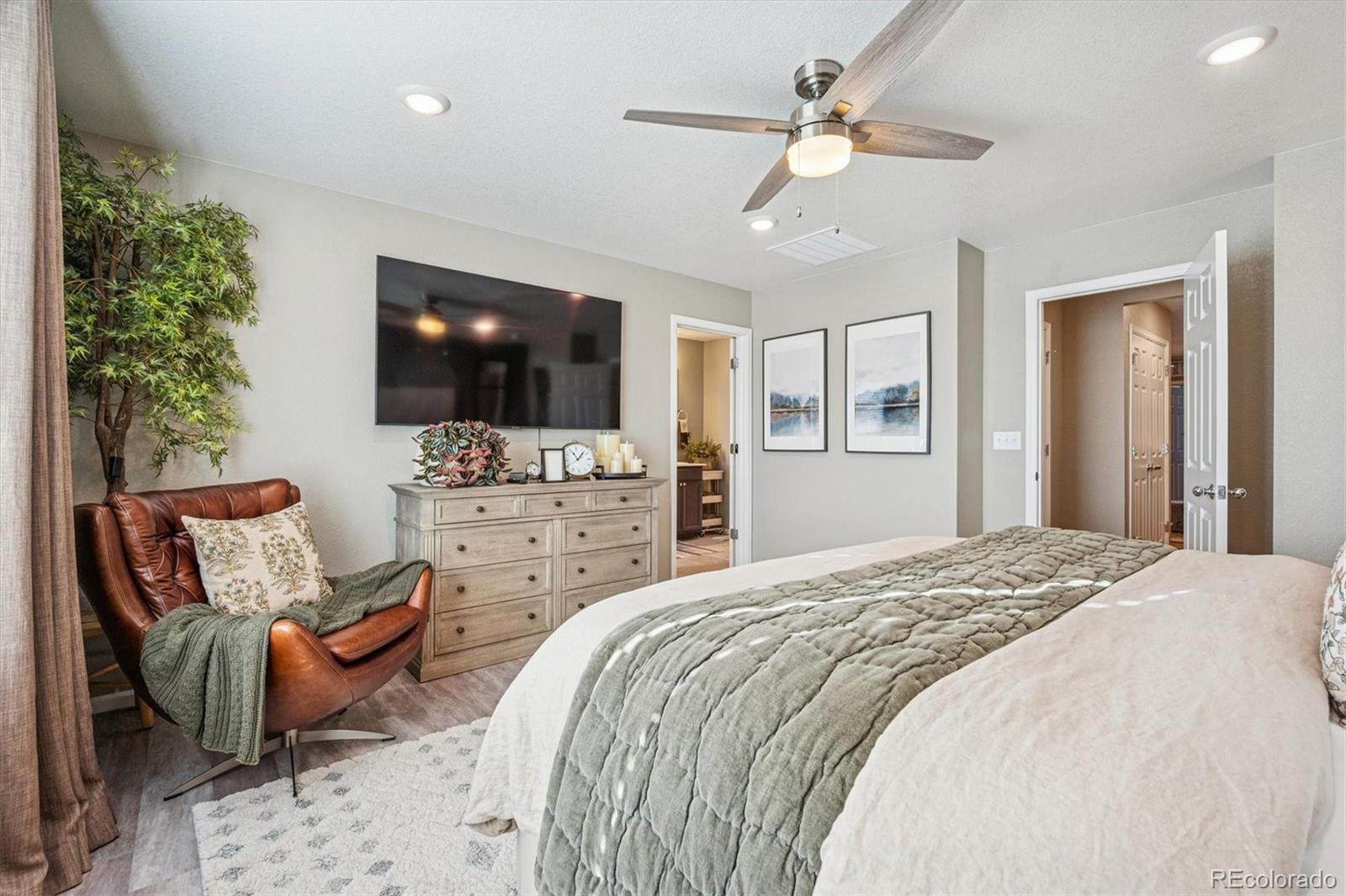 MLS Image #22 for 21121 e 60th avenue,aurora, Colorado