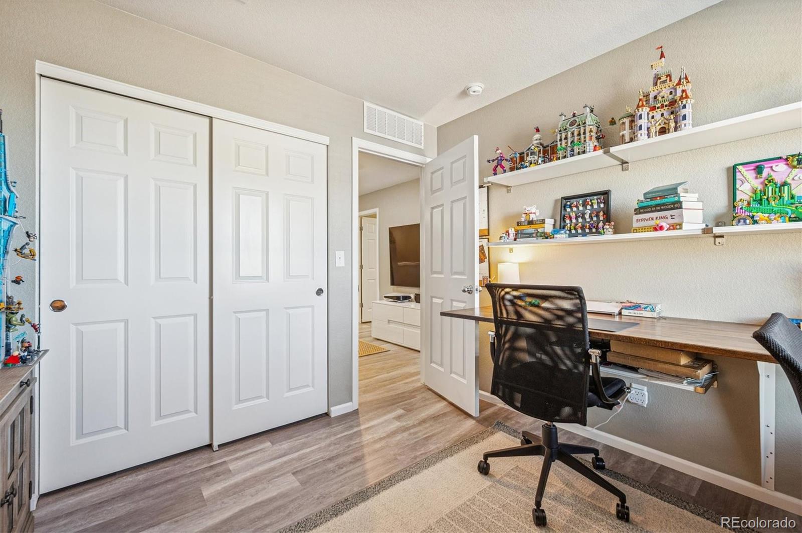 MLS Image #27 for 21121 e 60th avenue,aurora, Colorado