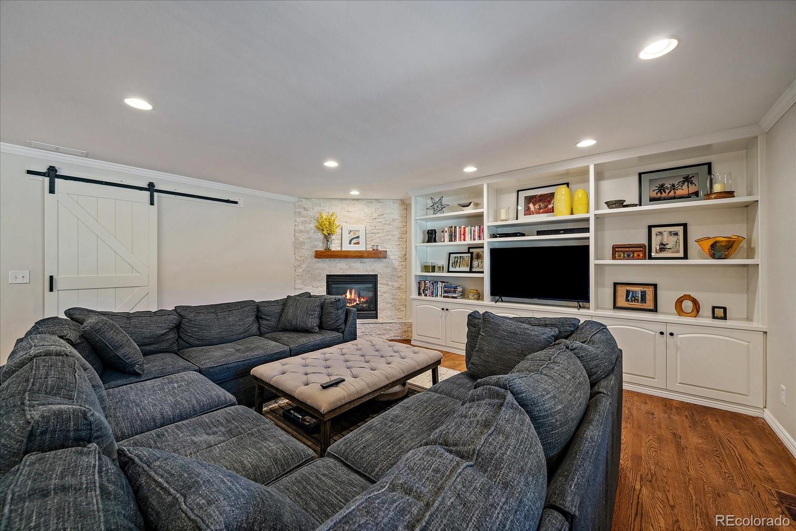 MLS Image #14 for 5803 s hanover way,greenwood village, Colorado