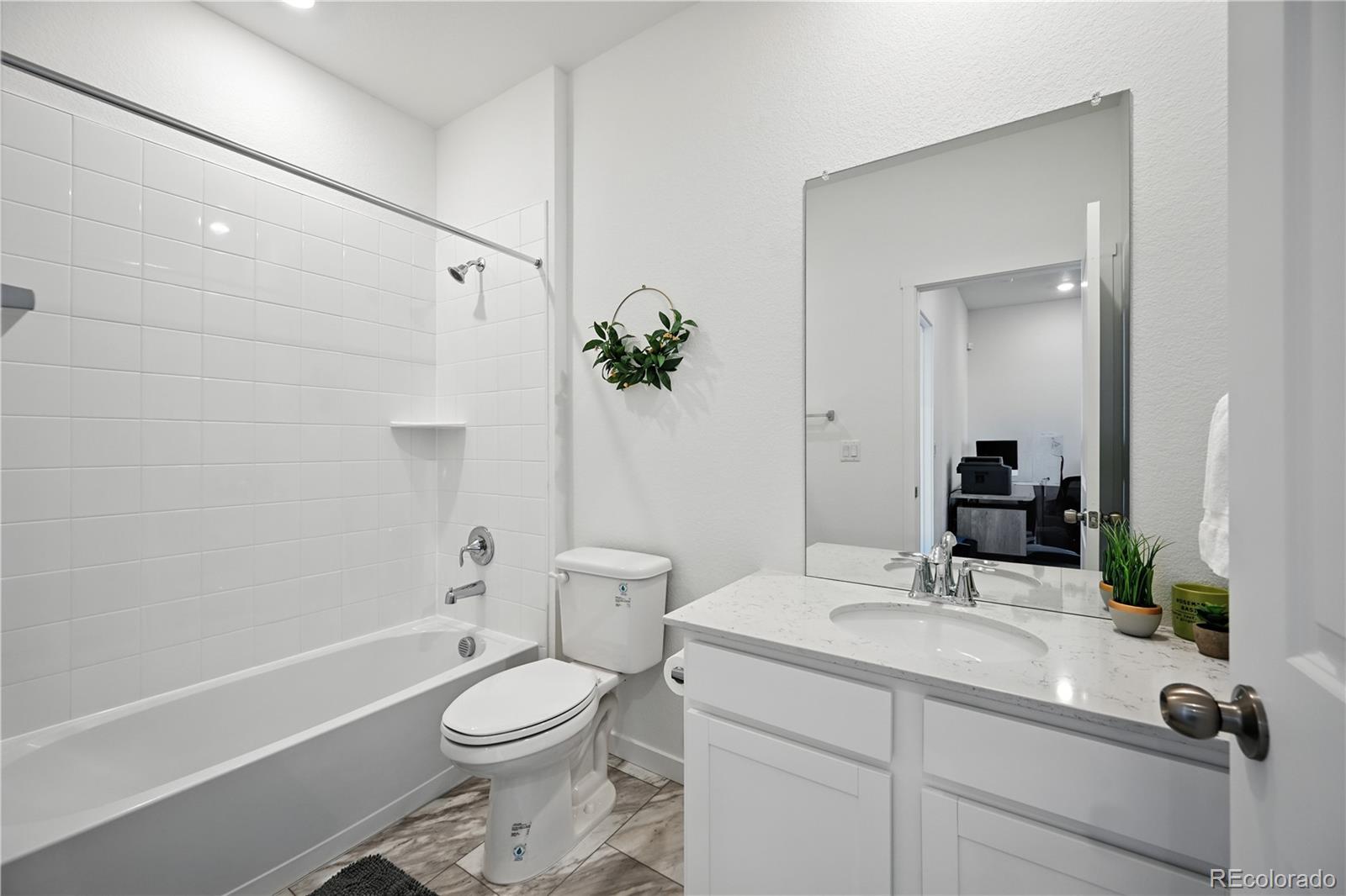 MLS Image #15 for 9072  gladiola way b,arvada, Colorado