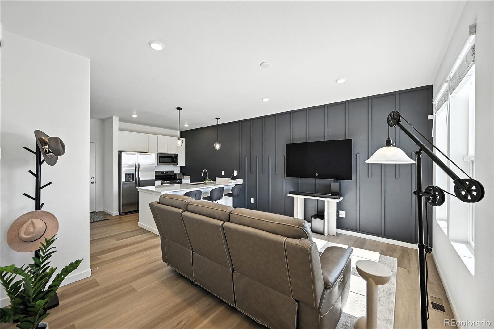 MLS Image #3 for 9072  gladiola way b,arvada, Colorado