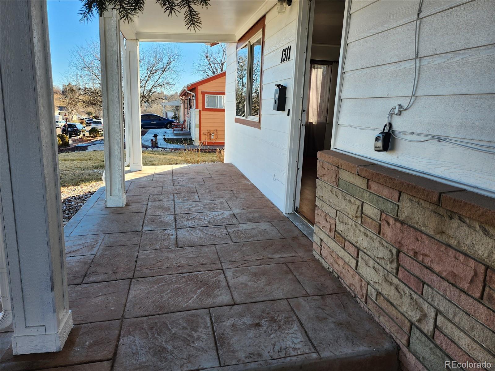 MLS Image #3 for 1311 s quivas street,denver, Colorado