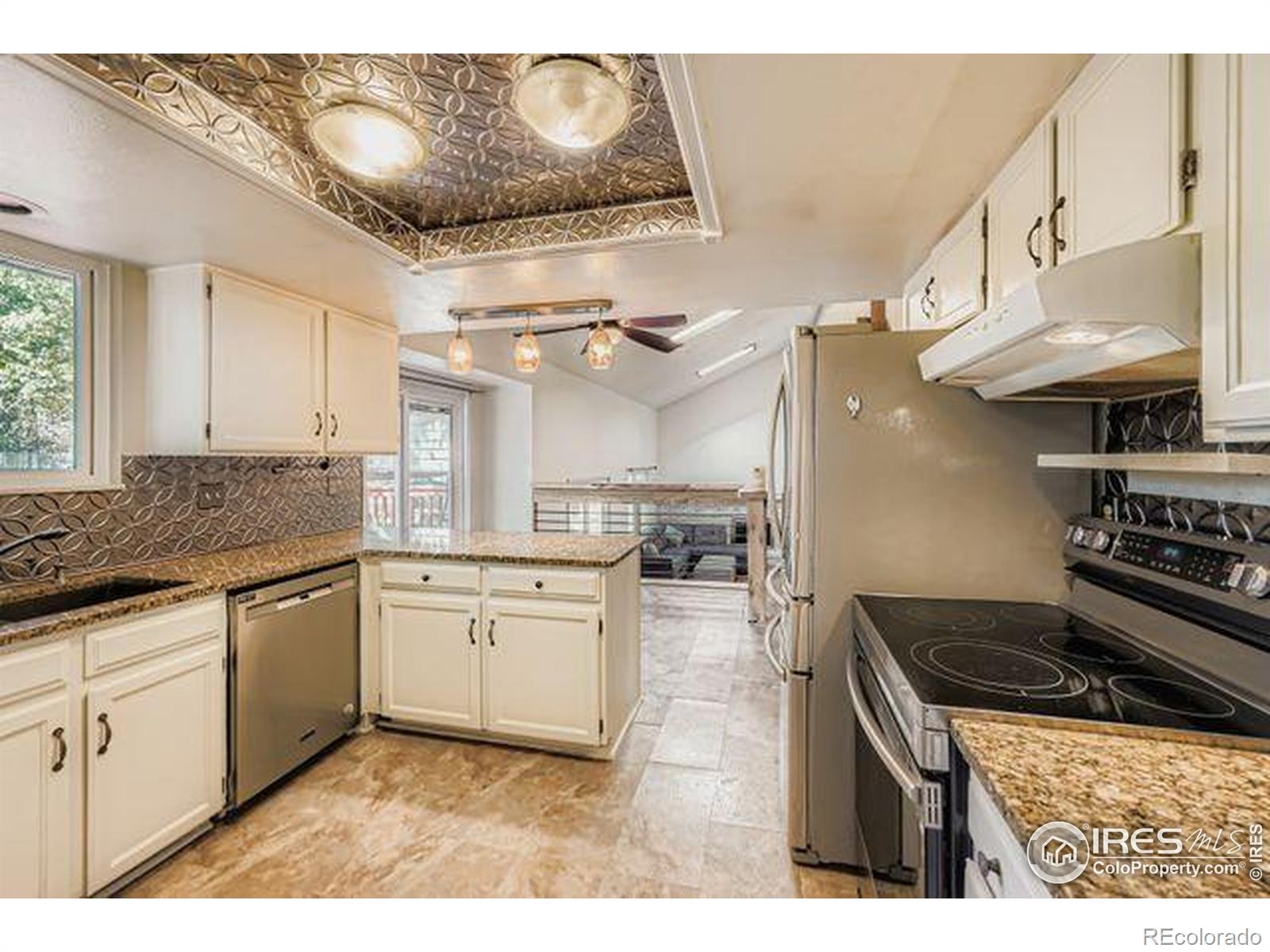 MLS Image #7 for 2911  lakeshore drive,longmont, Colorado