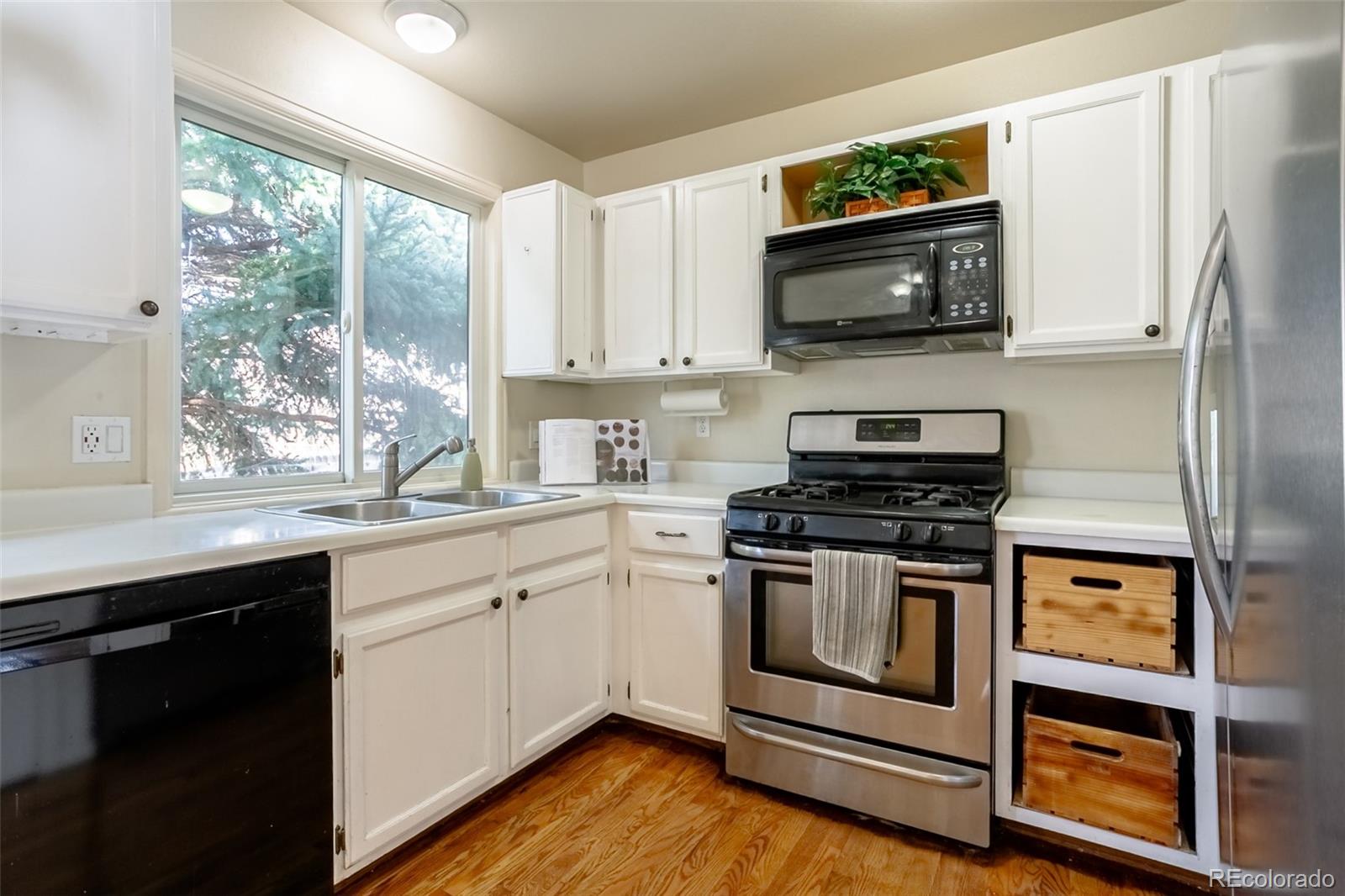 MLS Image #5 for 7672  elmwood street,littleton, Colorado