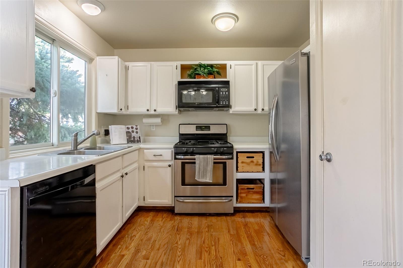 MLS Image #6 for 7672  elmwood street,littleton, Colorado