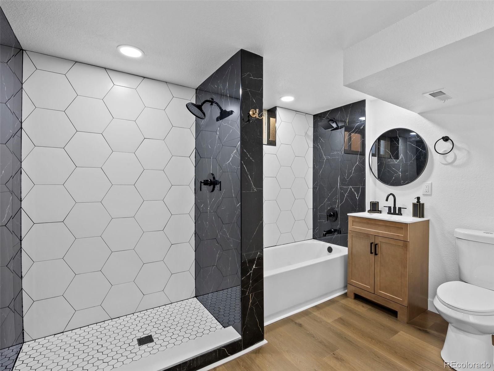 MLS Image #23 for 3553  hudson street,denver, Colorado