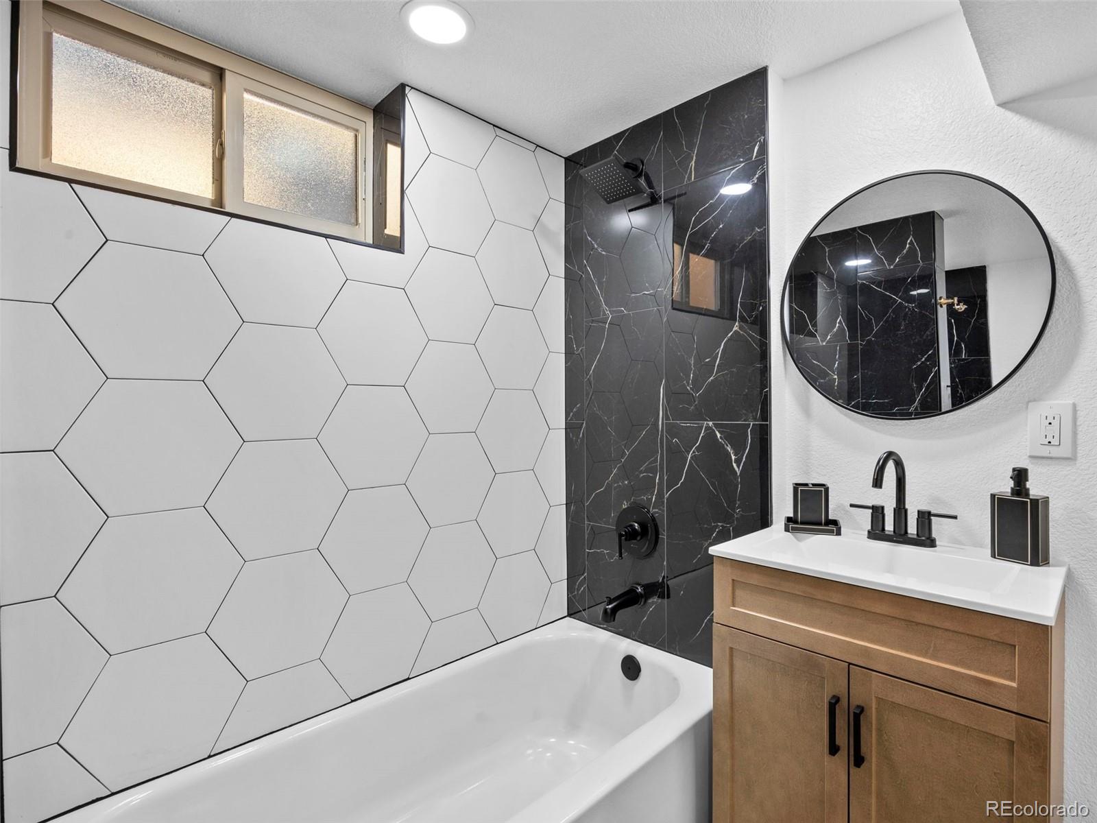 MLS Image #24 for 3553  hudson street,denver, Colorado