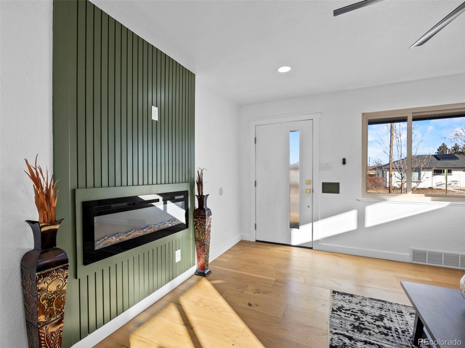 MLS Image #7 for 3553  hudson street,denver, Colorado
