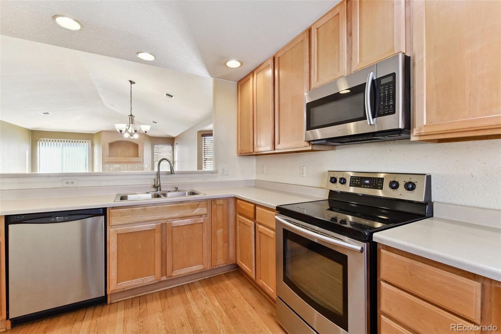 MLS Image #9 for 16168 e 105th way,commerce city, Colorado