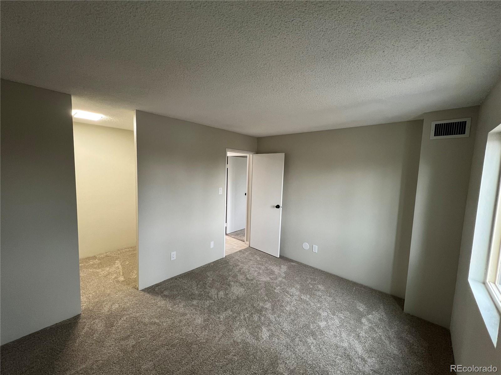 MLS Image #17 for 2880 s locust street 507s,denver, Colorado