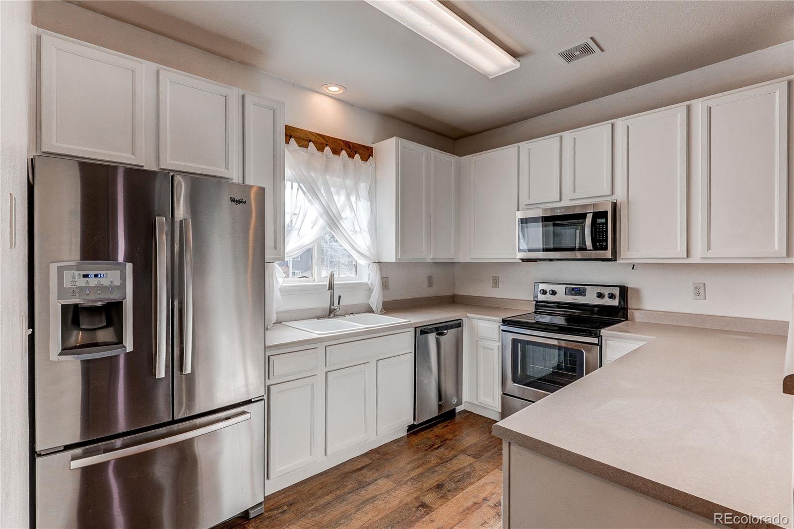 MLS Image #10 for 1558 s danube circle 101,aurora, Colorado
