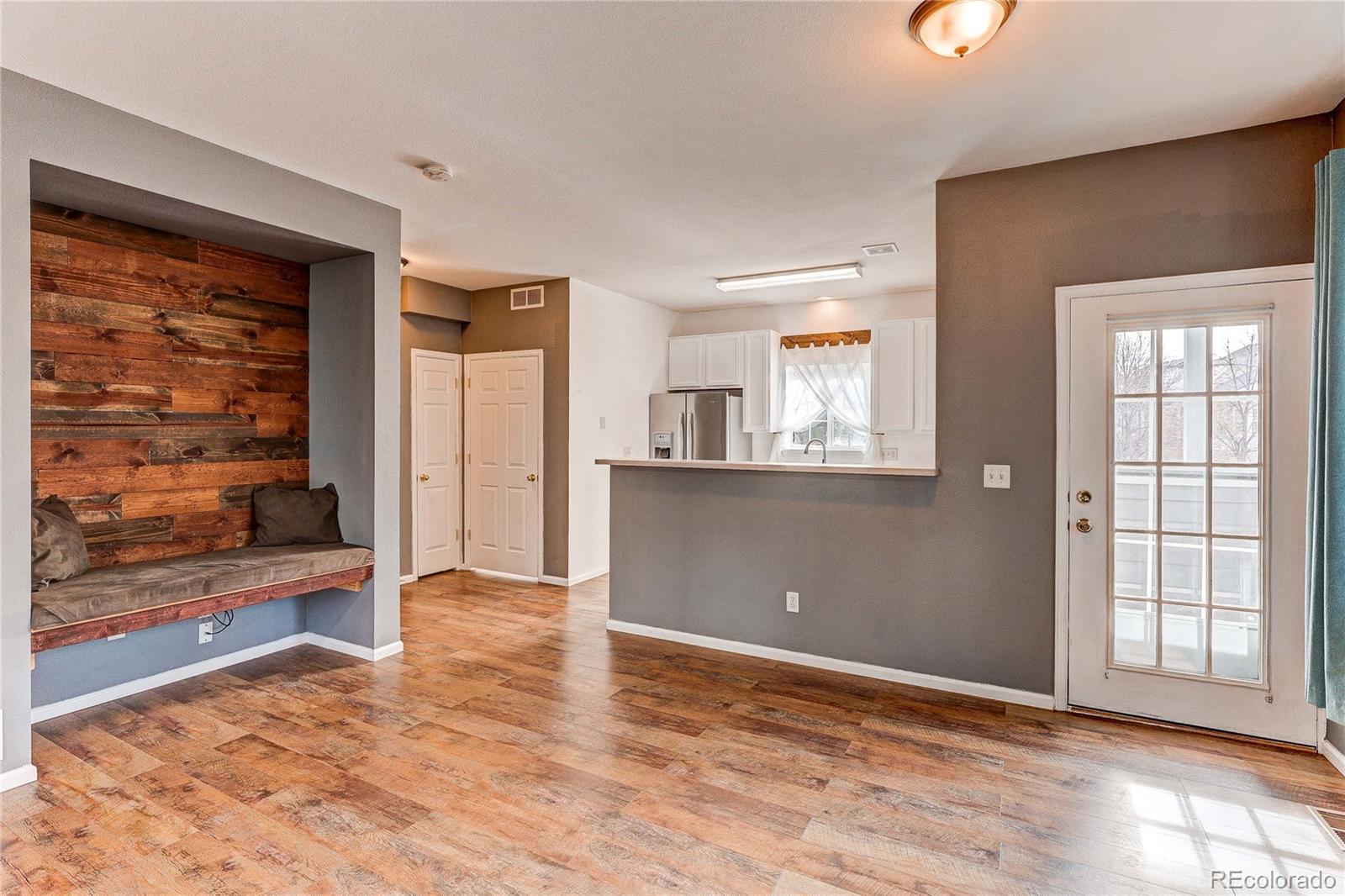 MLS Image #6 for 1558 s danube circle 101,aurora, Colorado
