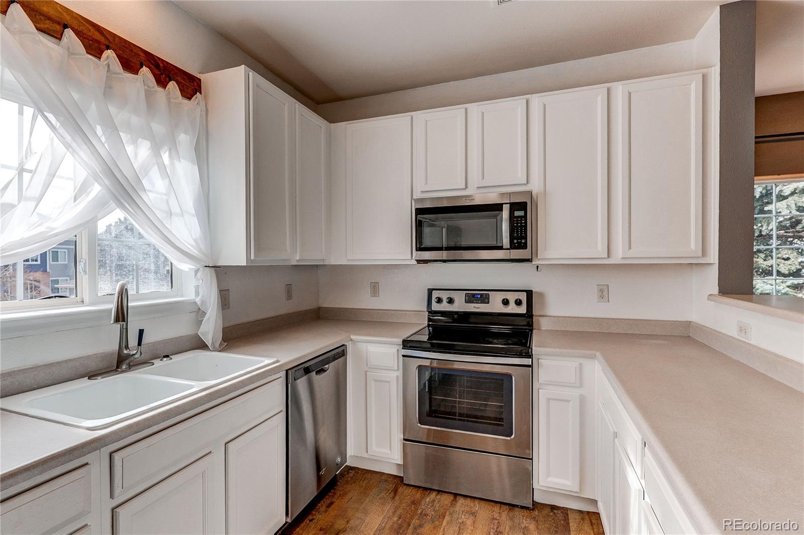 MLS Image #8 for 1558 s danube circle 101,aurora, Colorado