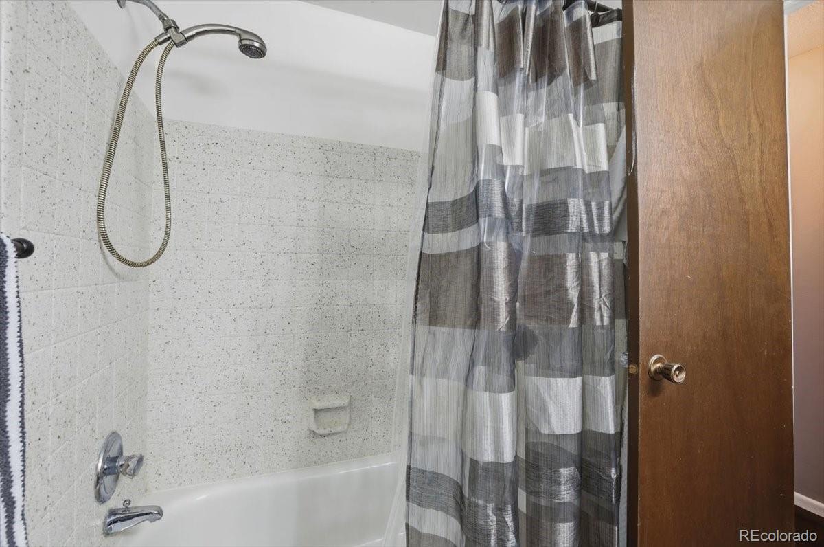 MLS Image #12 for 3810  hawk lane,colorado springs, Colorado