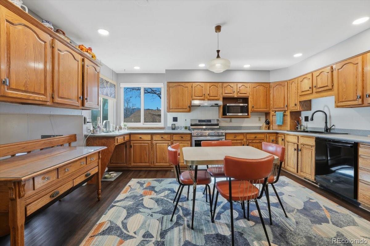 MLS Image #30 for 3810  hawk lane,colorado springs, Colorado