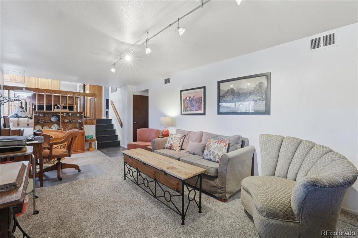 MLS Image #38 for 3810  hawk lane,colorado springs, Colorado
