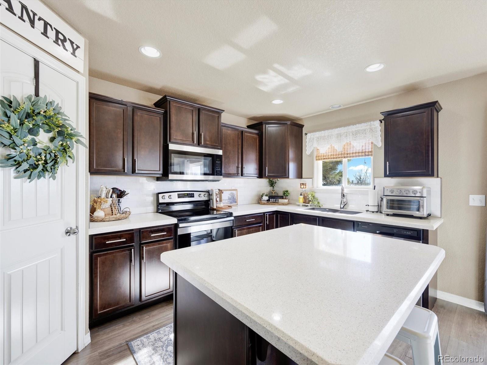 MLS Image #11 for 7615  manistique drive,colorado springs, Colorado