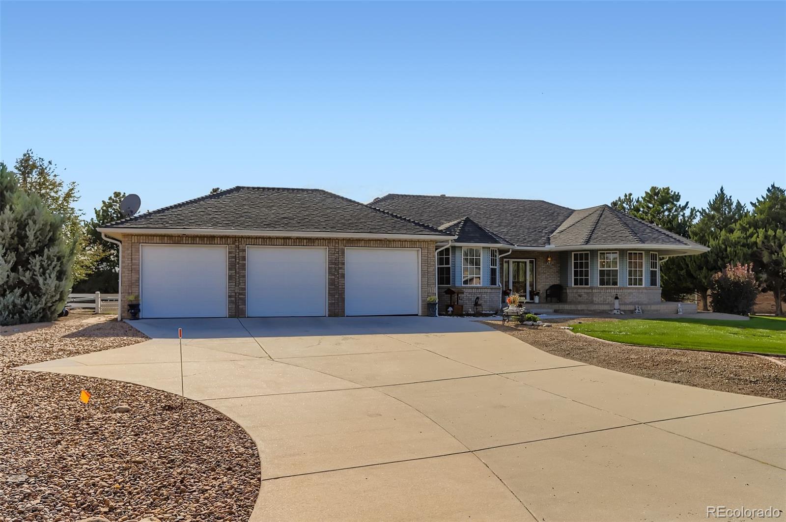 MLS Image #0 for 204  grand view circle,mead, Colorado