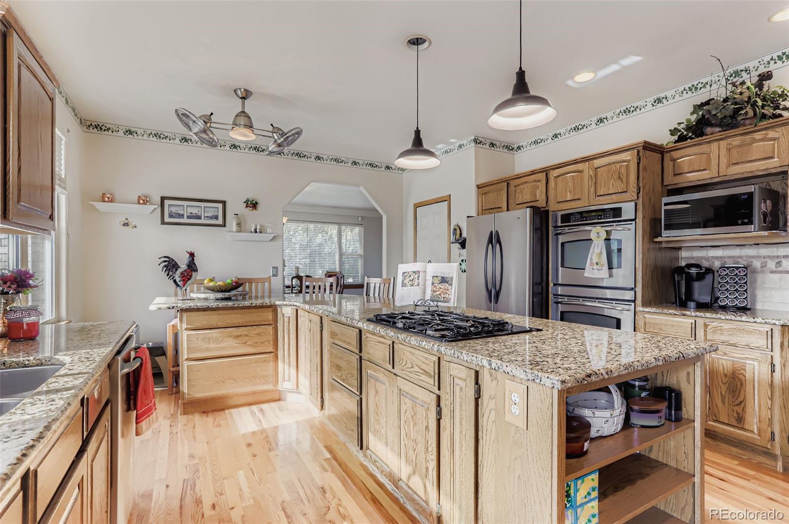 MLS Image #11 for 204  grand view circle,mead, Colorado