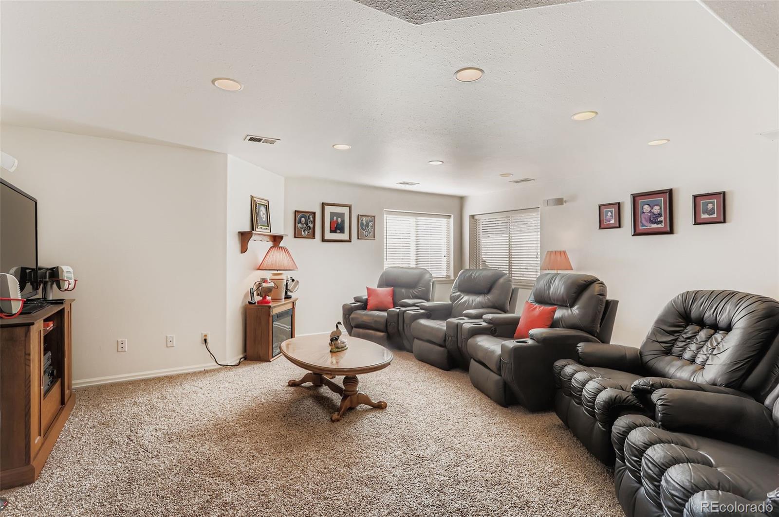MLS Image #18 for 204  grand view circle,mead, Colorado