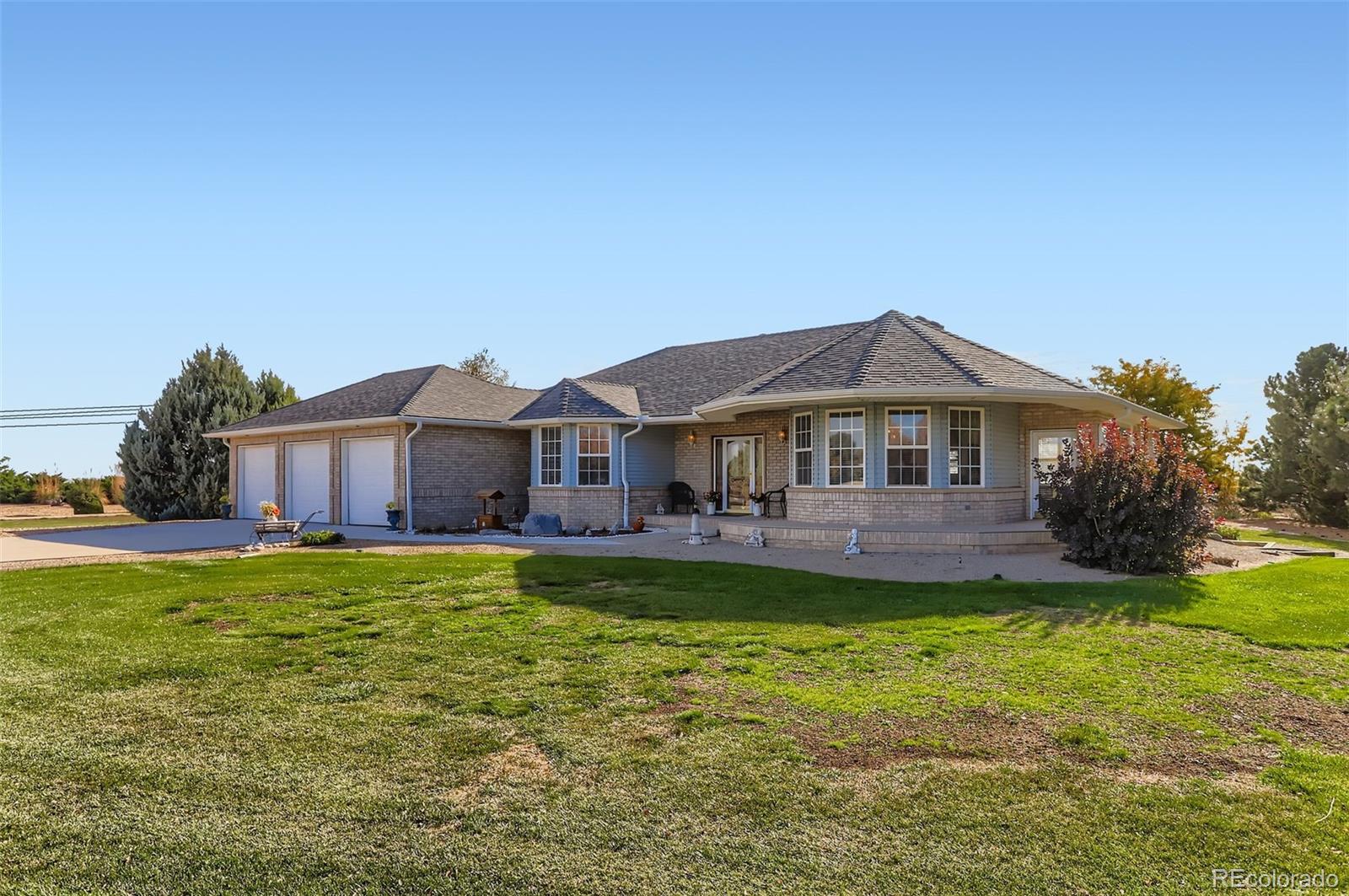 MLS Image #2 for 204  grand view circle,mead, Colorado