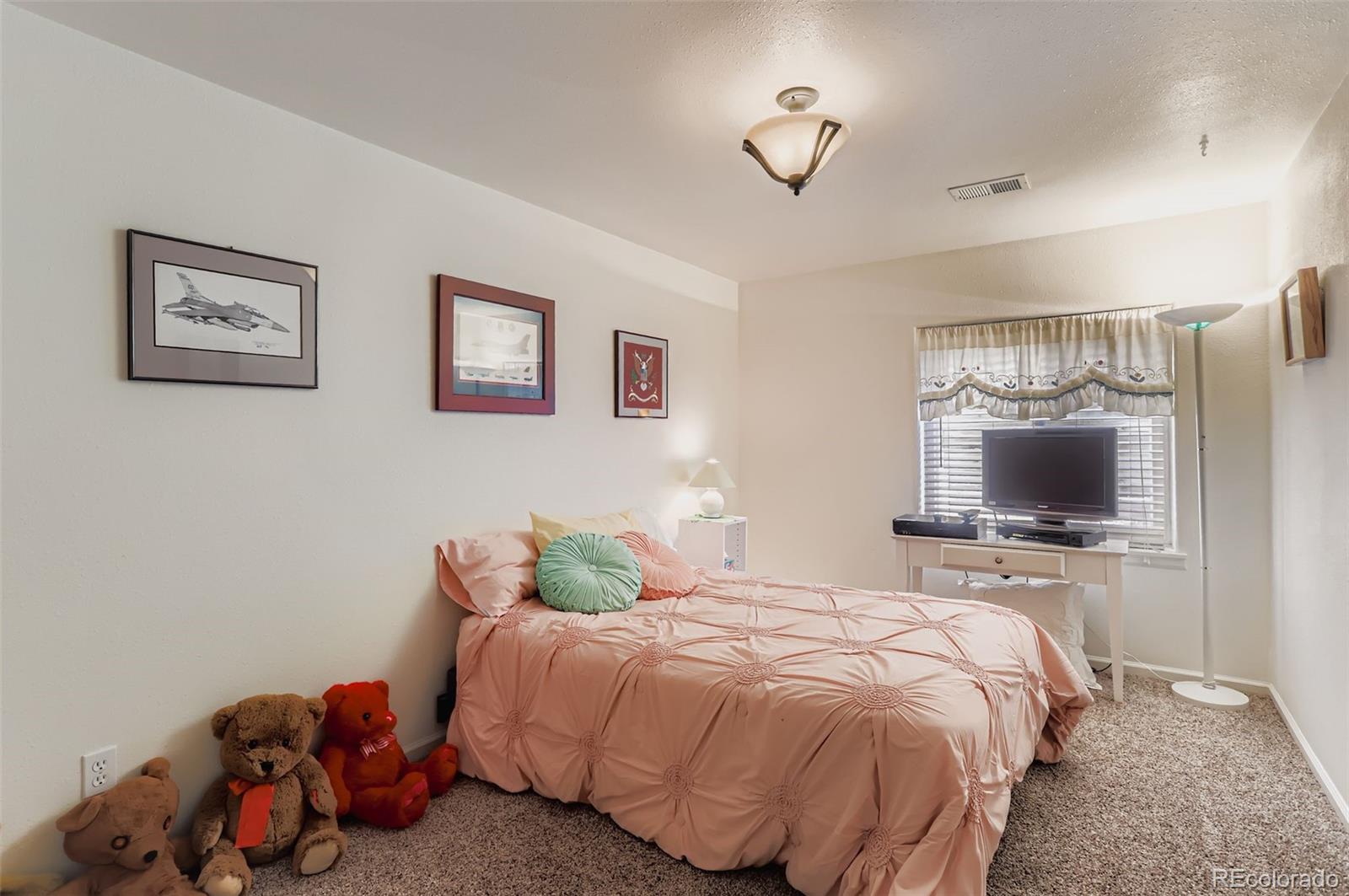 MLS Image #21 for 204  grand view circle,mead, Colorado