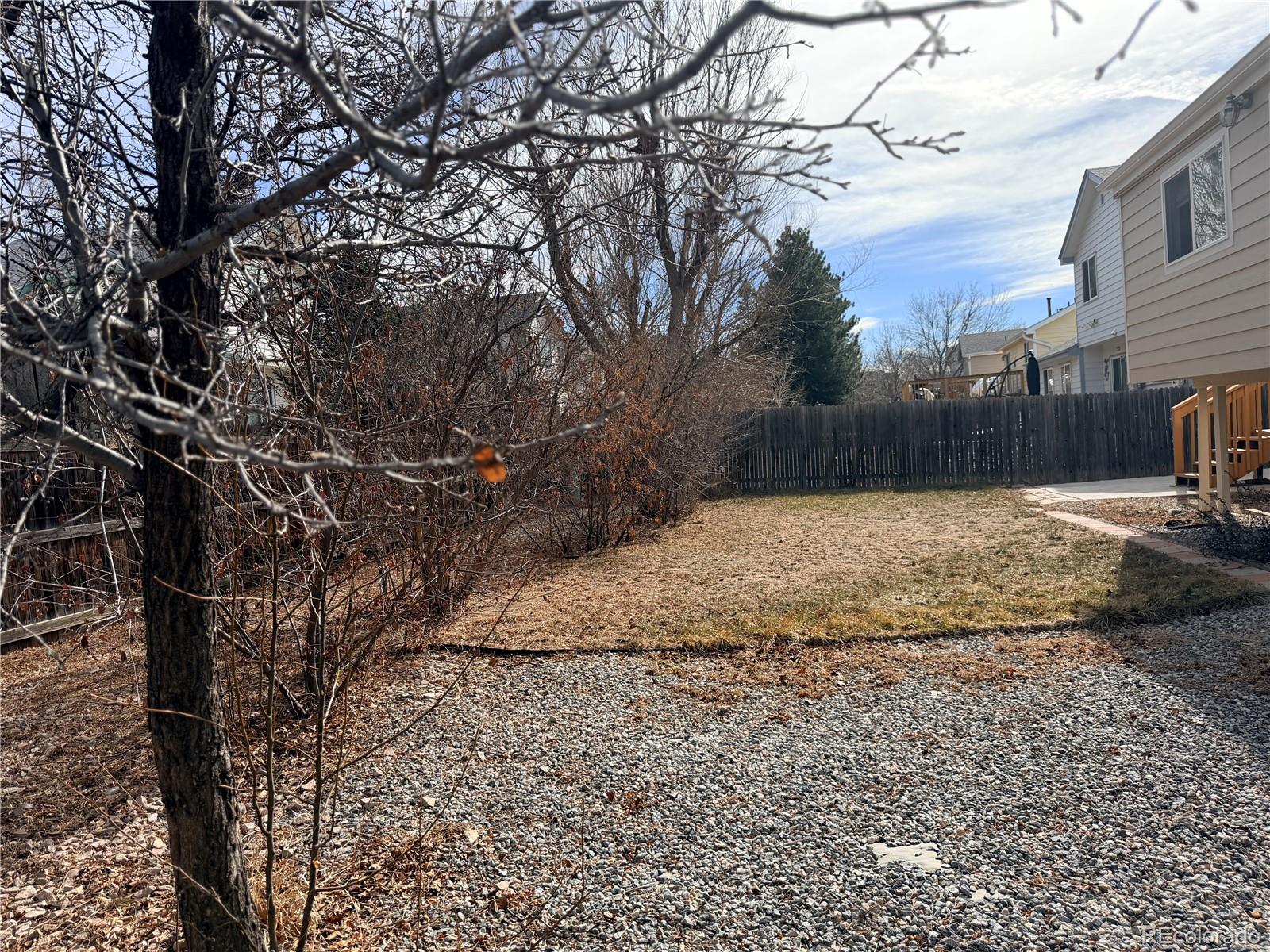 MLS Image #5 for 1416 s pitkin circle,aurora, Colorado