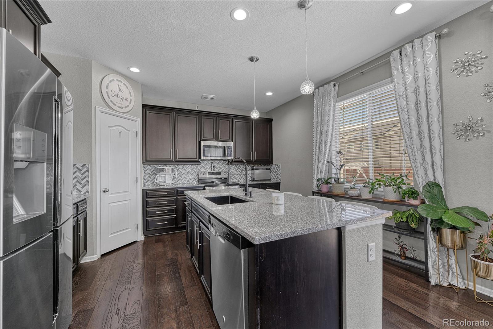 MLS Image #15 for 33 n jamestown way,aurora, Colorado
