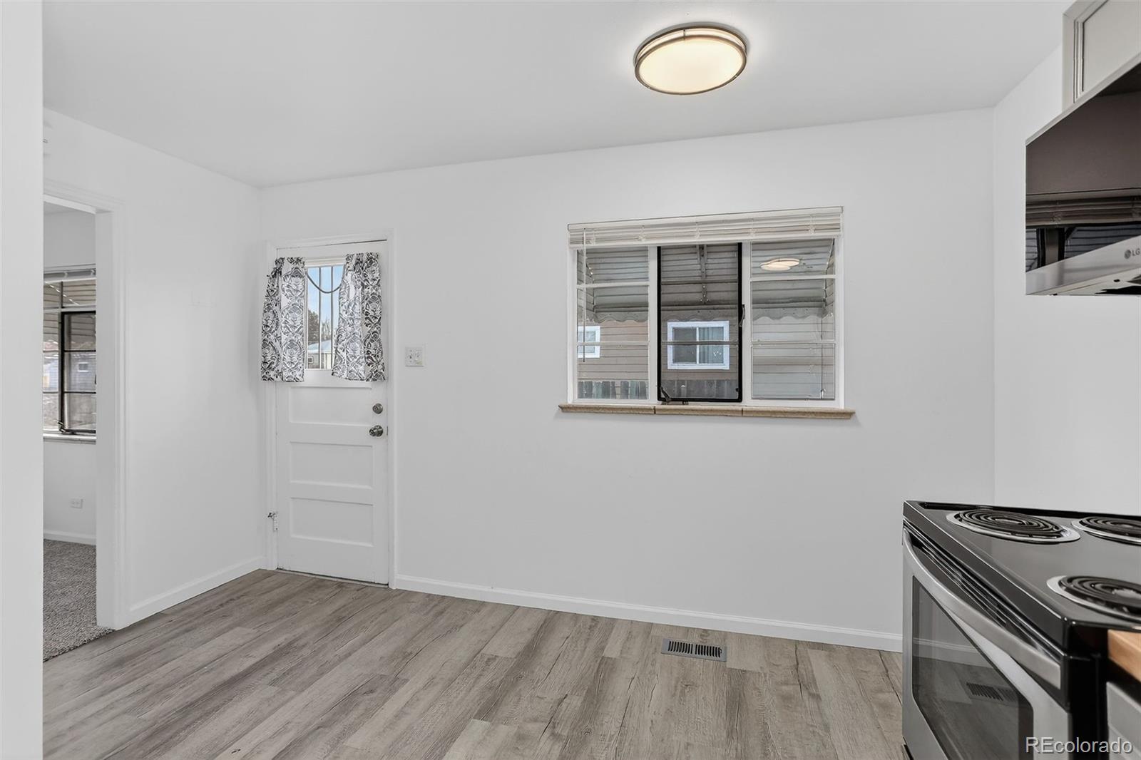 MLS Image #5 for 1861 s knox court,denver, Colorado