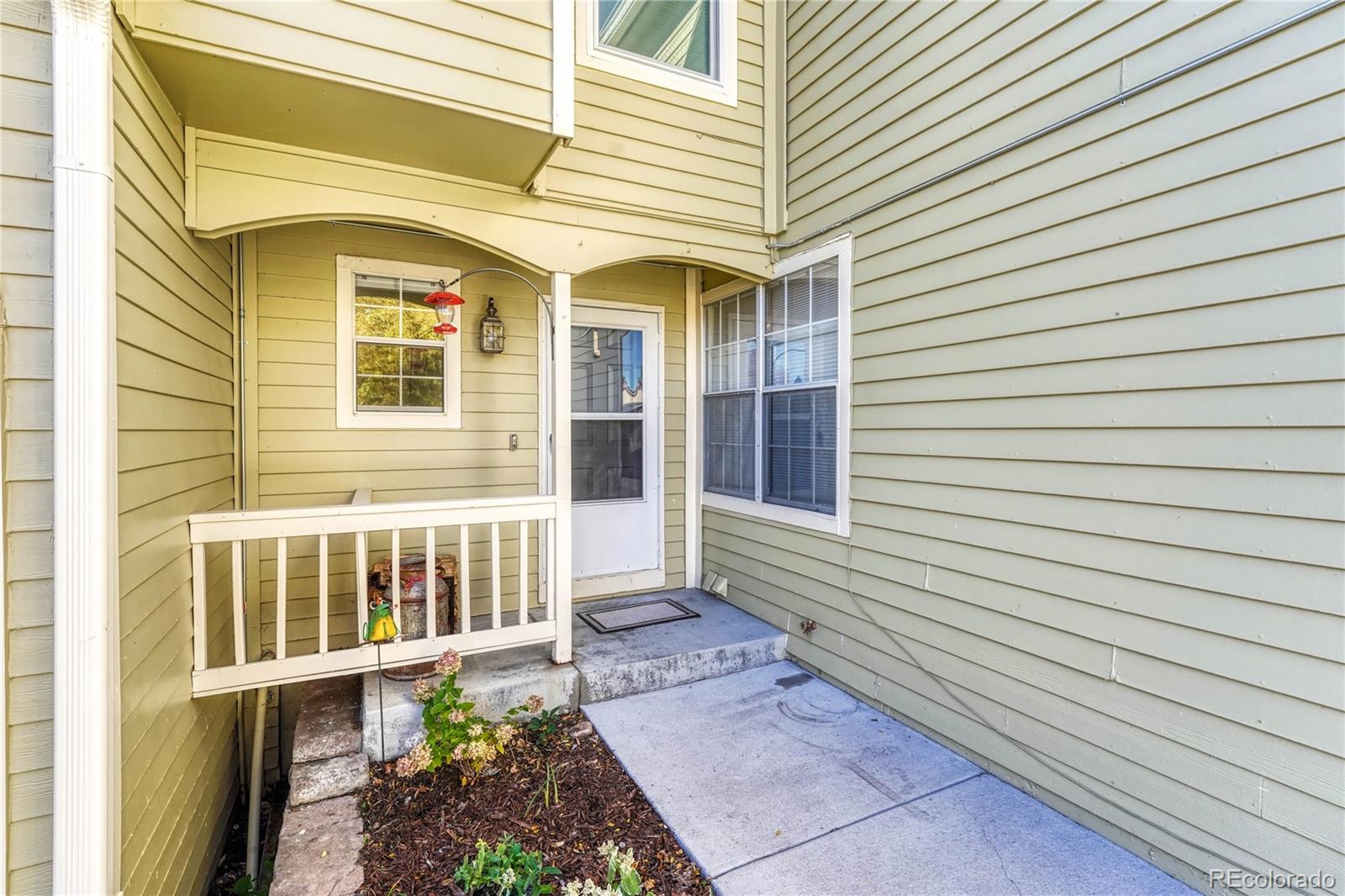 MLS Image #3 for 10359 w fair avenue d,littleton, Colorado