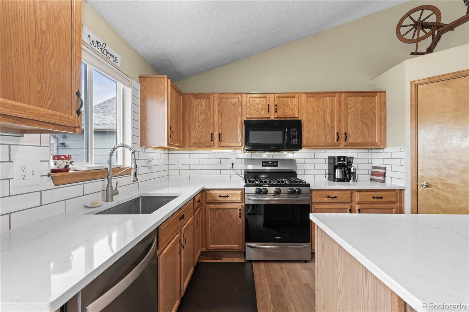 MLS Image #11 for 3743  black feather trail,castle rock, Colorado