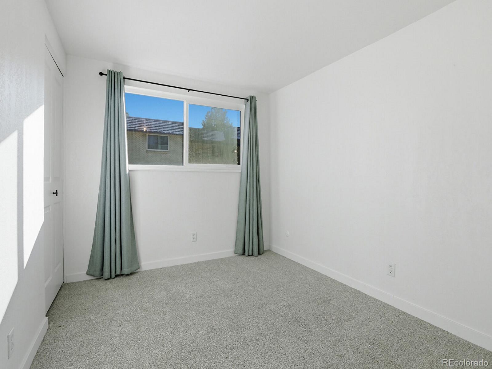 MLS Image #13 for 1723  robb street 33,lakewood, Colorado