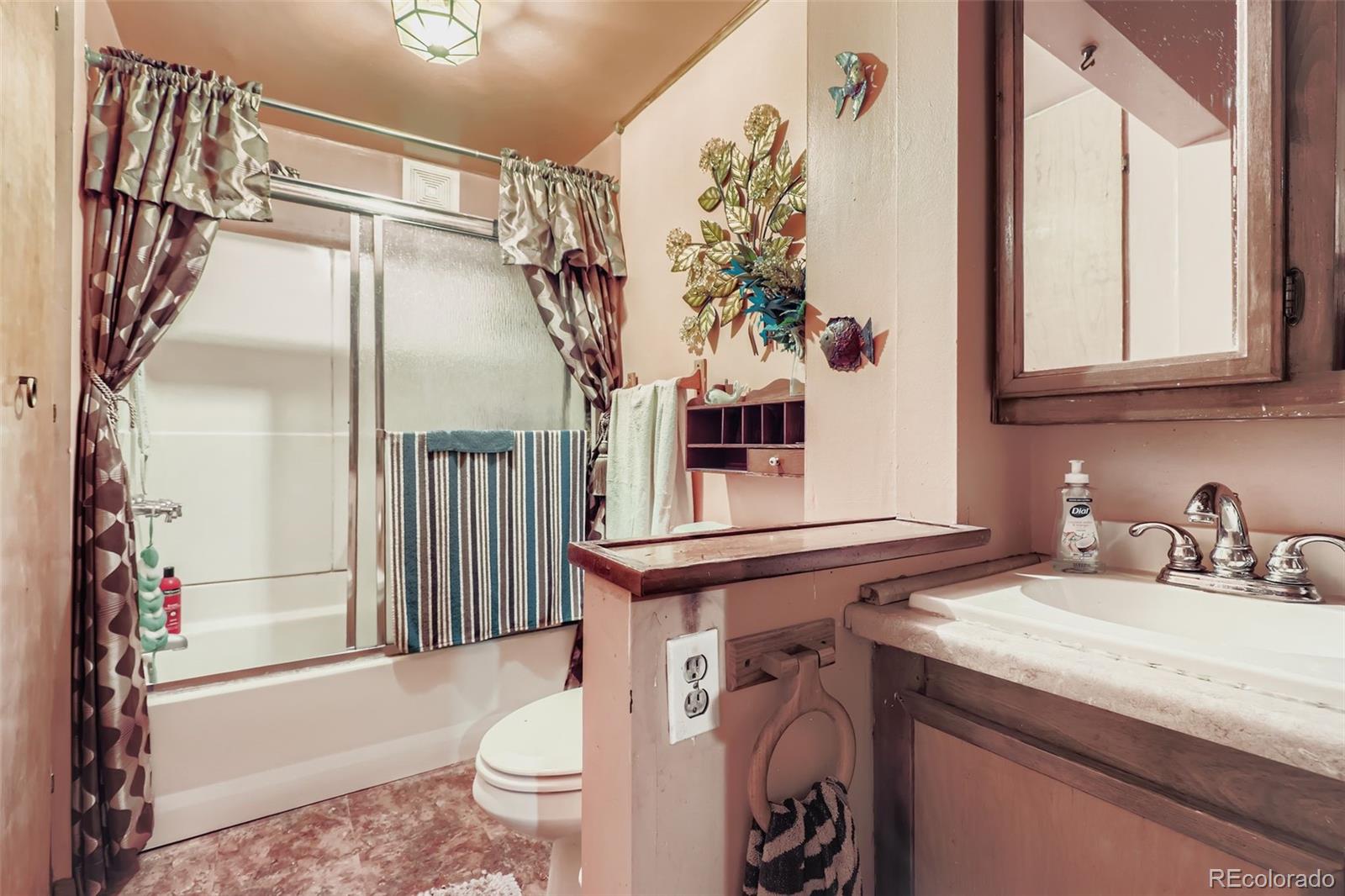 MLS Image #9 for 657  meade street,denver, Colorado