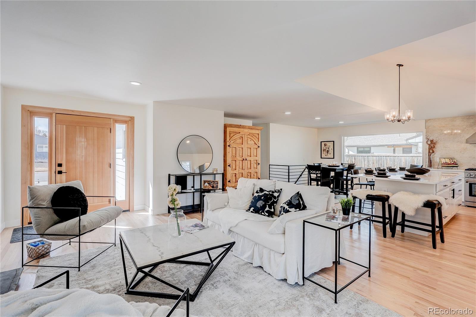 MLS Image #11 for 6391 e cornell avenue,denver, Colorado
