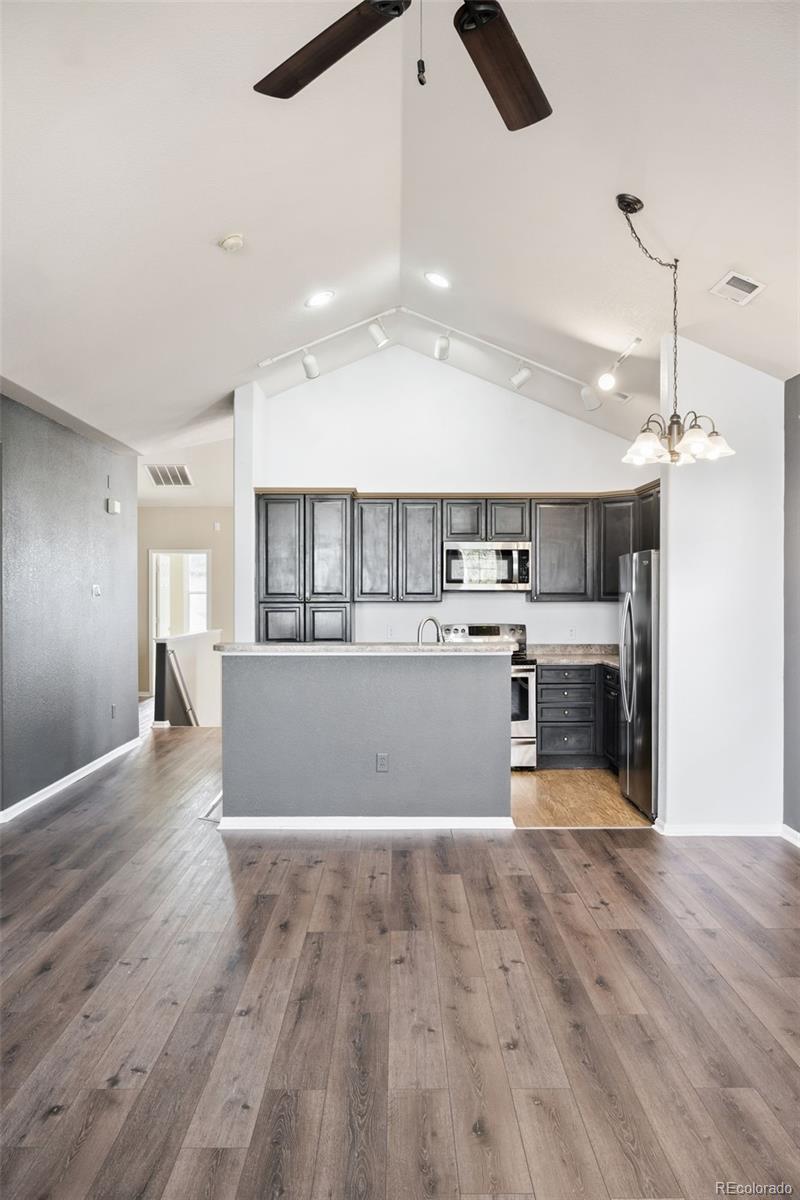 MLS Image #10 for 2240 s vaughn way 201,aurora, Colorado
