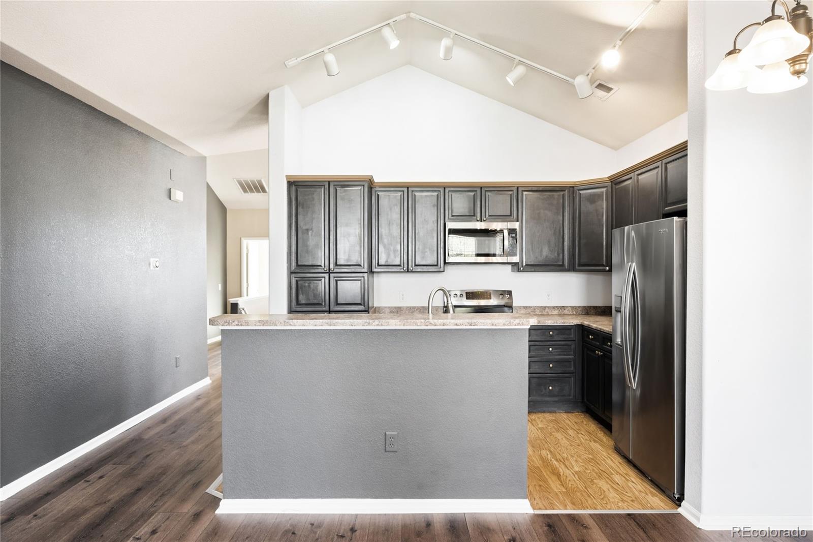 MLS Image #11 for 2240 s vaughn way 201,aurora, Colorado