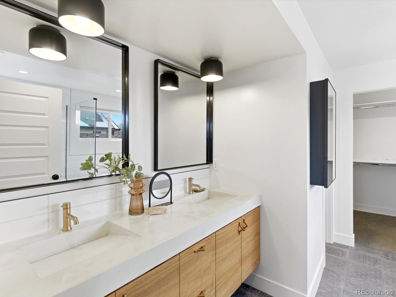 MLS Image #23 for 4141  shoshone street,denver, Colorado