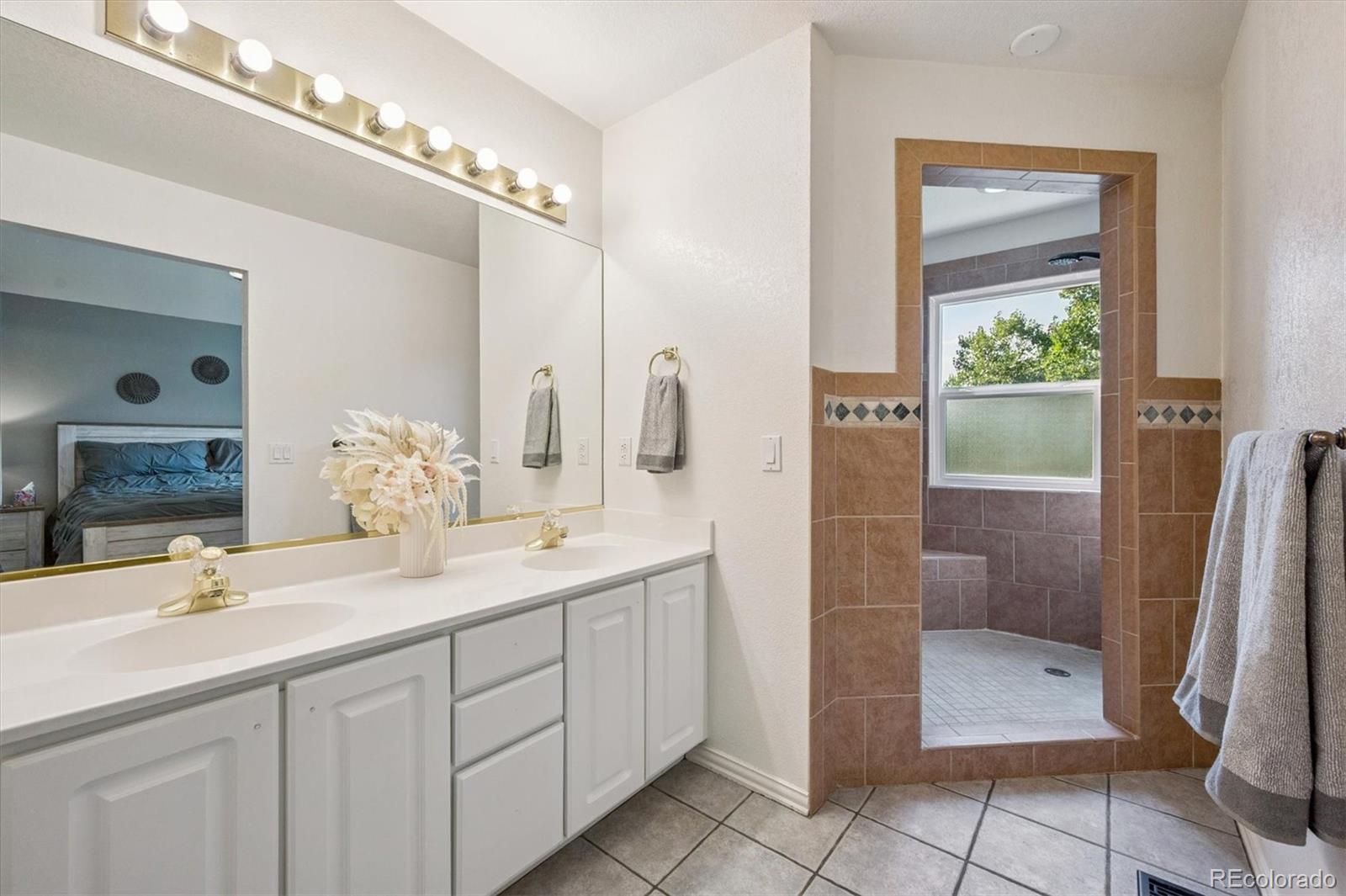 MLS Image #20 for 183  quaker way,golden, Colorado