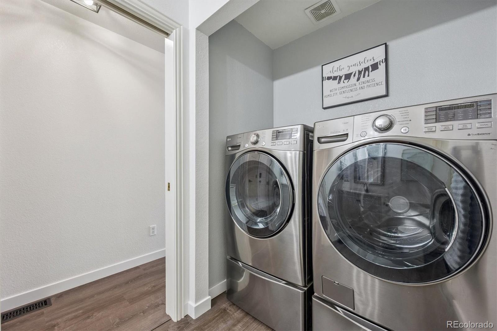 MLS Image #29 for 183  quaker way,golden, Colorado