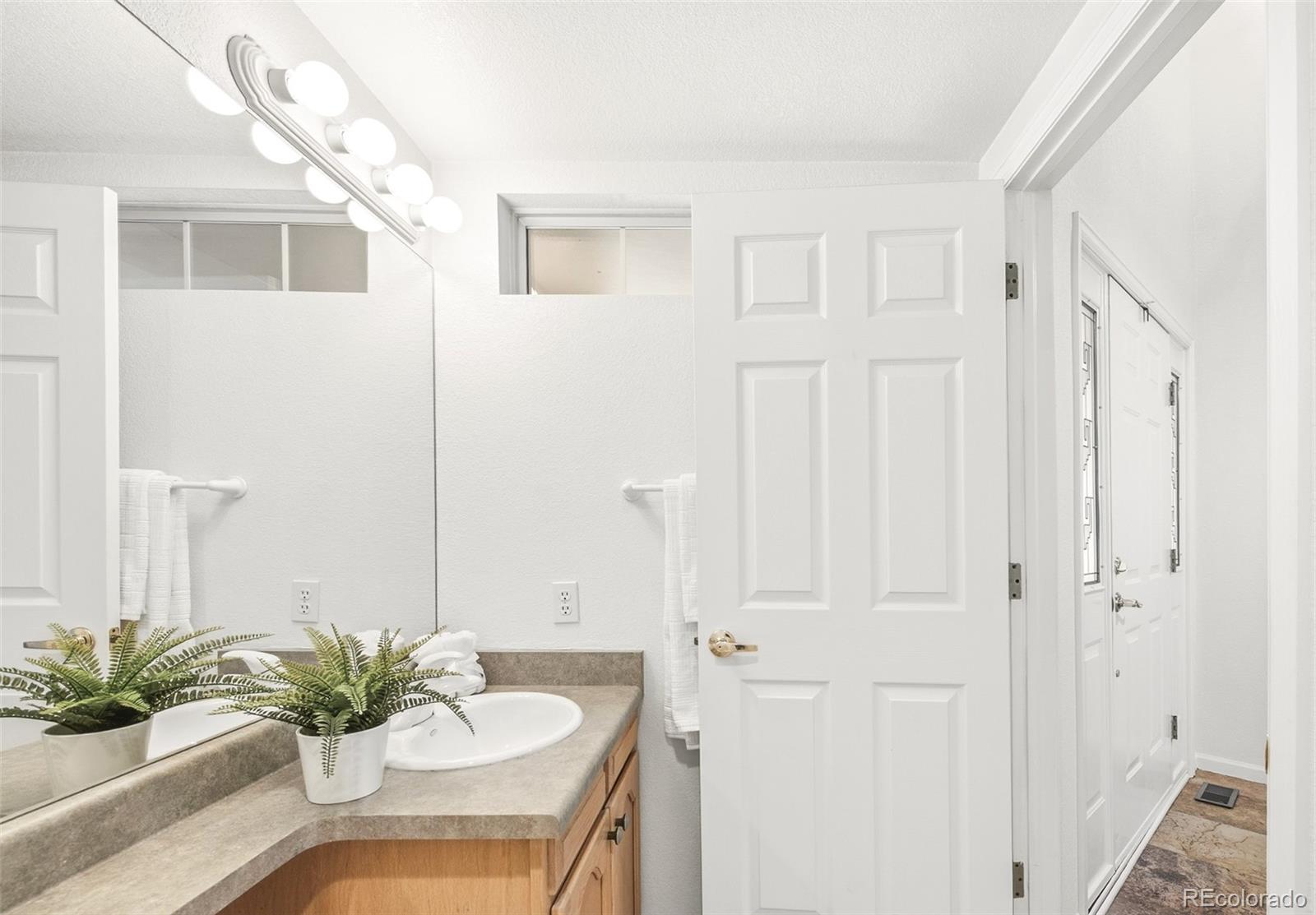 MLS Image #22 for 7664 s ivanhoe way,centennial, Colorado