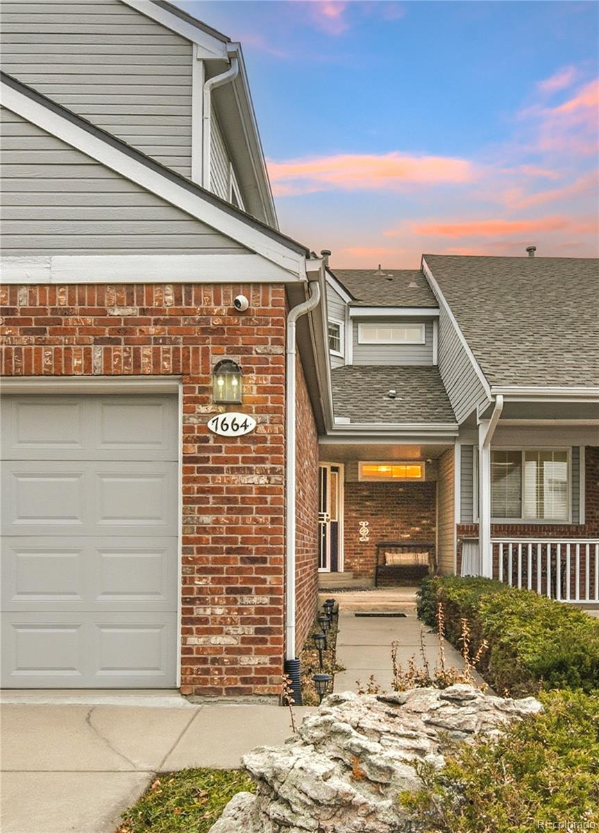 MLS Image #3 for 7664 s ivanhoe way,centennial, Colorado