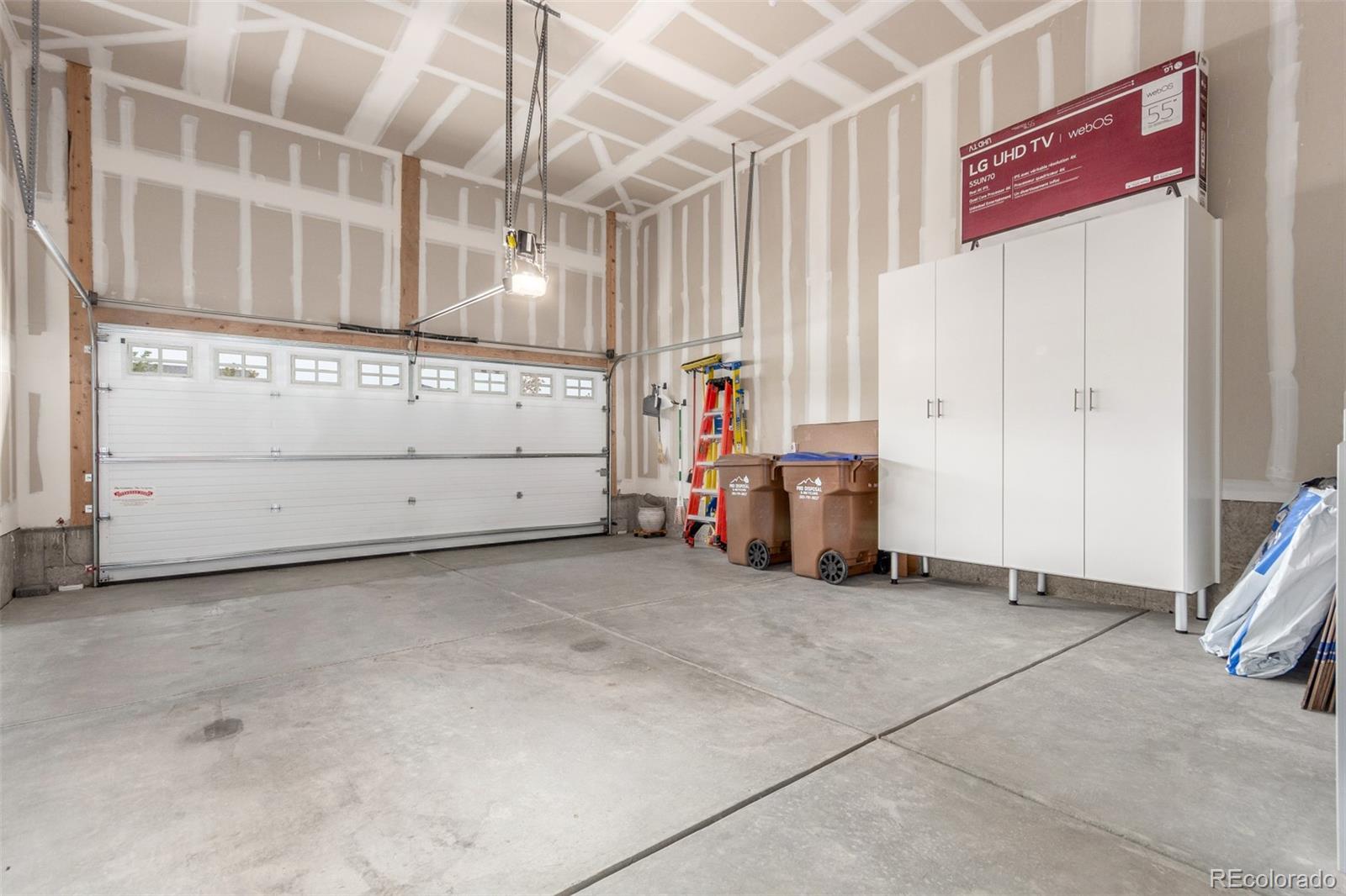 MLS Image #46 for 22654 e henderson drive,aurora, Colorado
