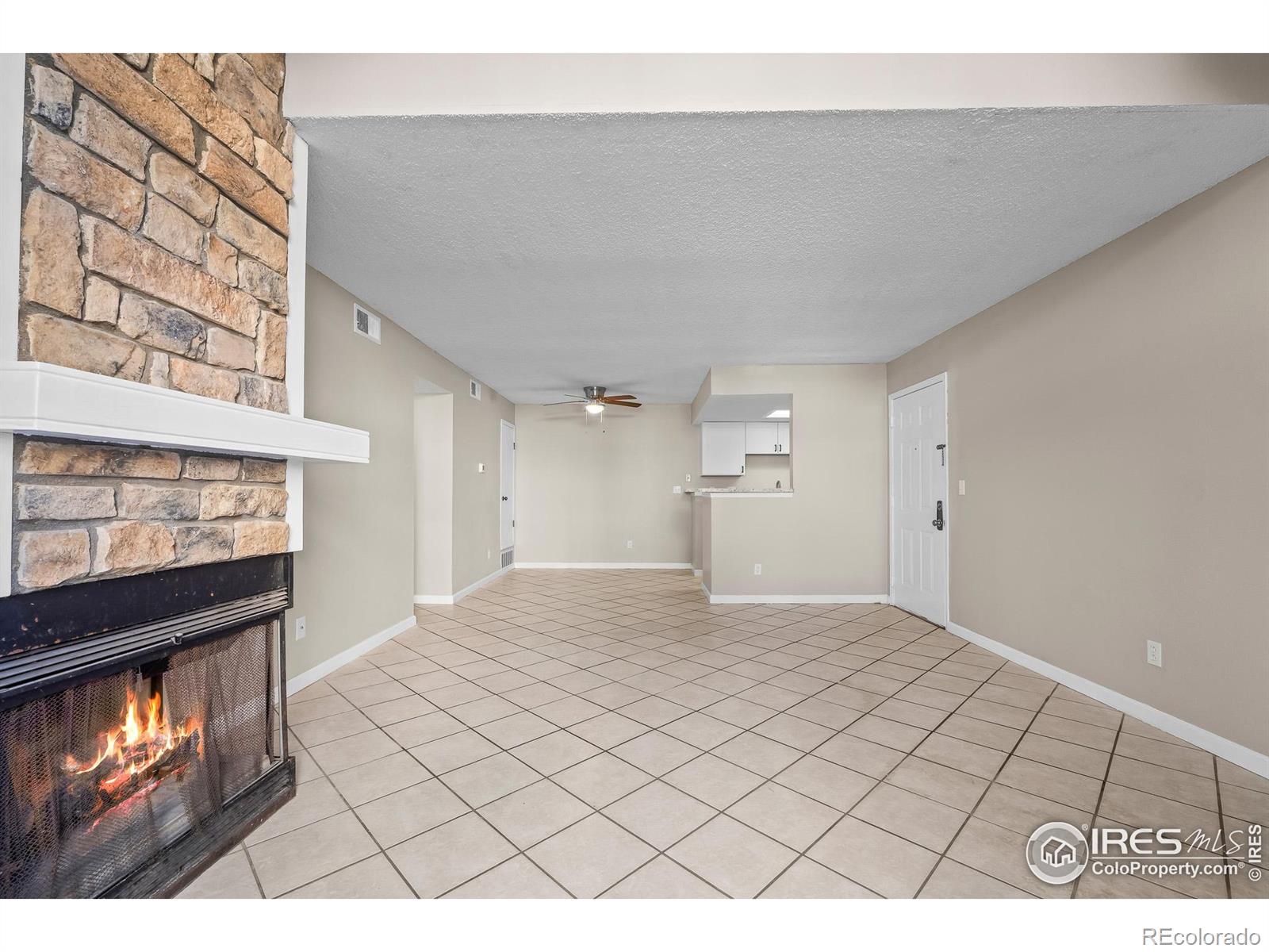 MLS Image #12 for 931 s zeno way 107,aurora, Colorado