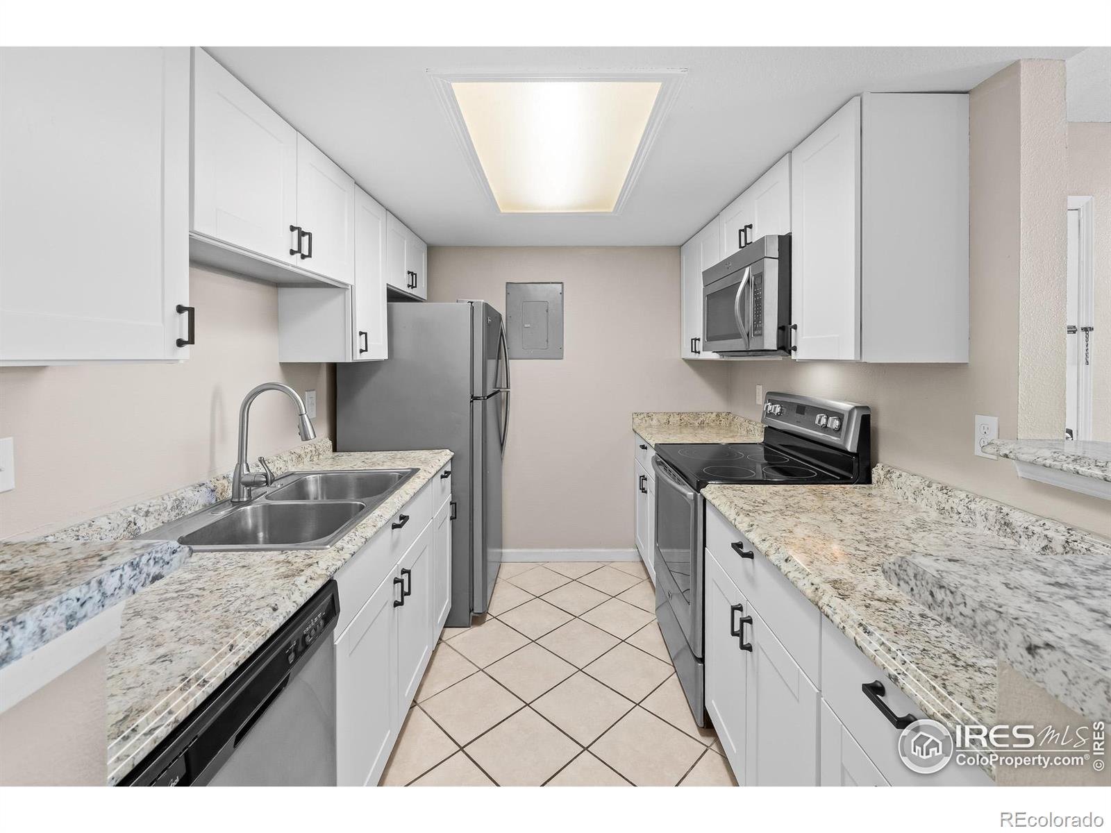 MLS Image #19 for 931 s zeno way 107,aurora, Colorado