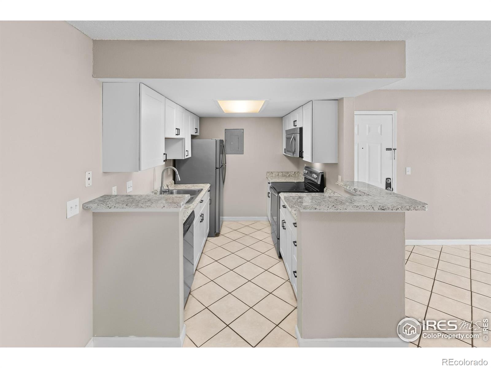 MLS Image #20 for 931 s zeno way 107,aurora, Colorado